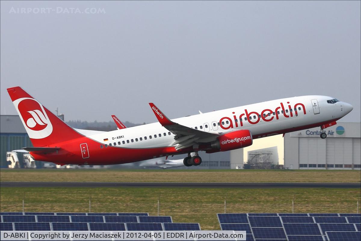 D-ABKI, 2009 Boeing 737-86J C/N 37748, Boeing 737-86J