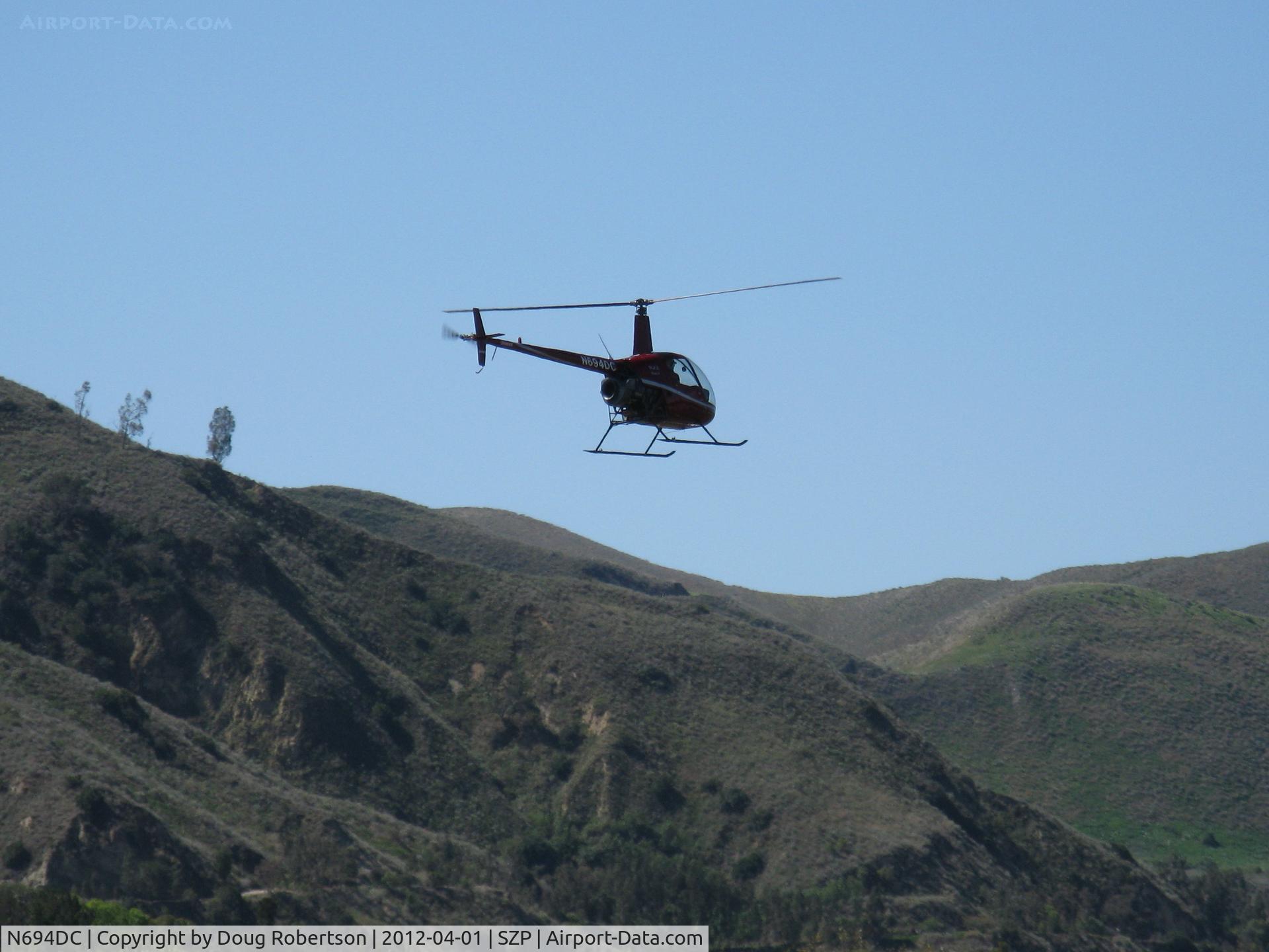 N694DC, 2004 Robinson R22 Beta C/N 3573, 2004 Robinson R22 BETA II, Lycoming O-360 derated to 131 Hp, inbound from Santa Clara River route