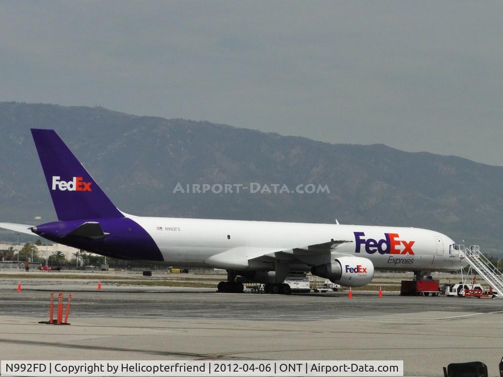 N992FD, 1986 Boeing 757-232(F) C/N 22912, Parked at the overflow area, waiting to be loaded