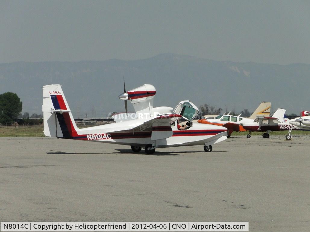 N8014C, 1983 Lake LA-4-200 Turbo EP Buccaneer C/N 1076, Taxiing to runway with canopy open