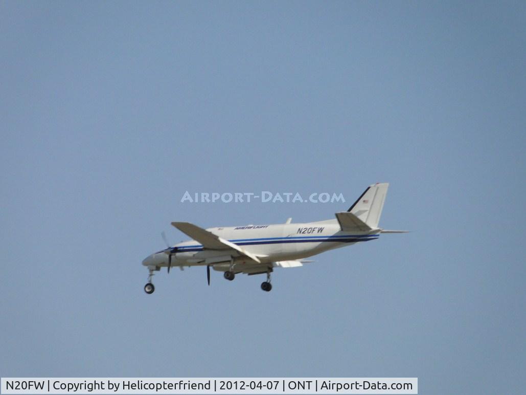 N20FW, 1969 Beech B99 C/N U-111, On final to runway 26