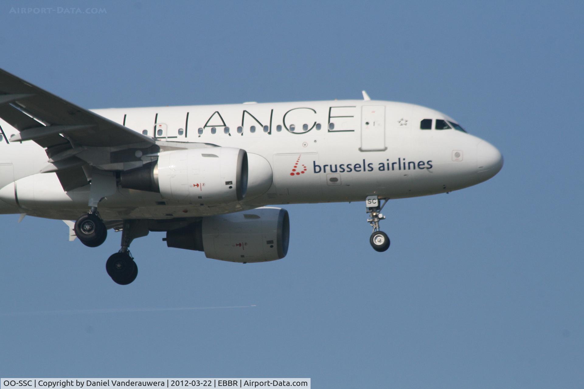 OO-SSC, 1999 Airbus A319-112 C/N 1086, Arrival of flight SN3200 to RWY 02 (with white engines)