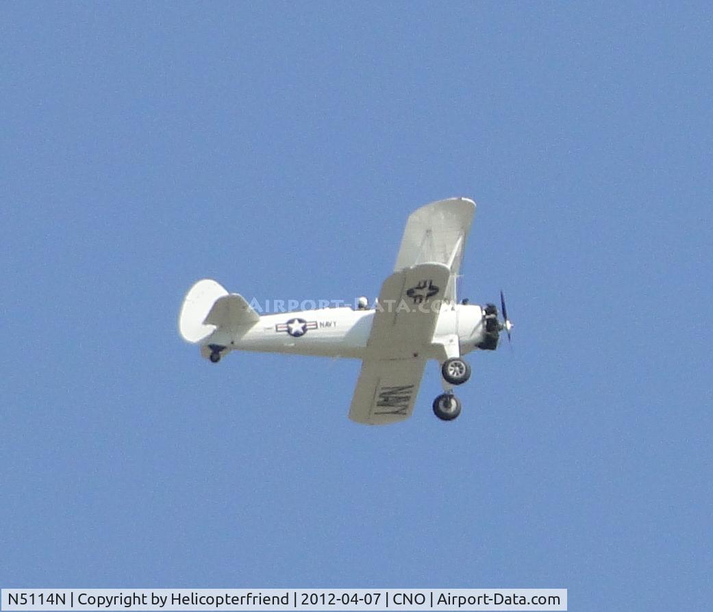 N5114N, 1943 Boeing B75N1 C/N 75-7721, Flying by