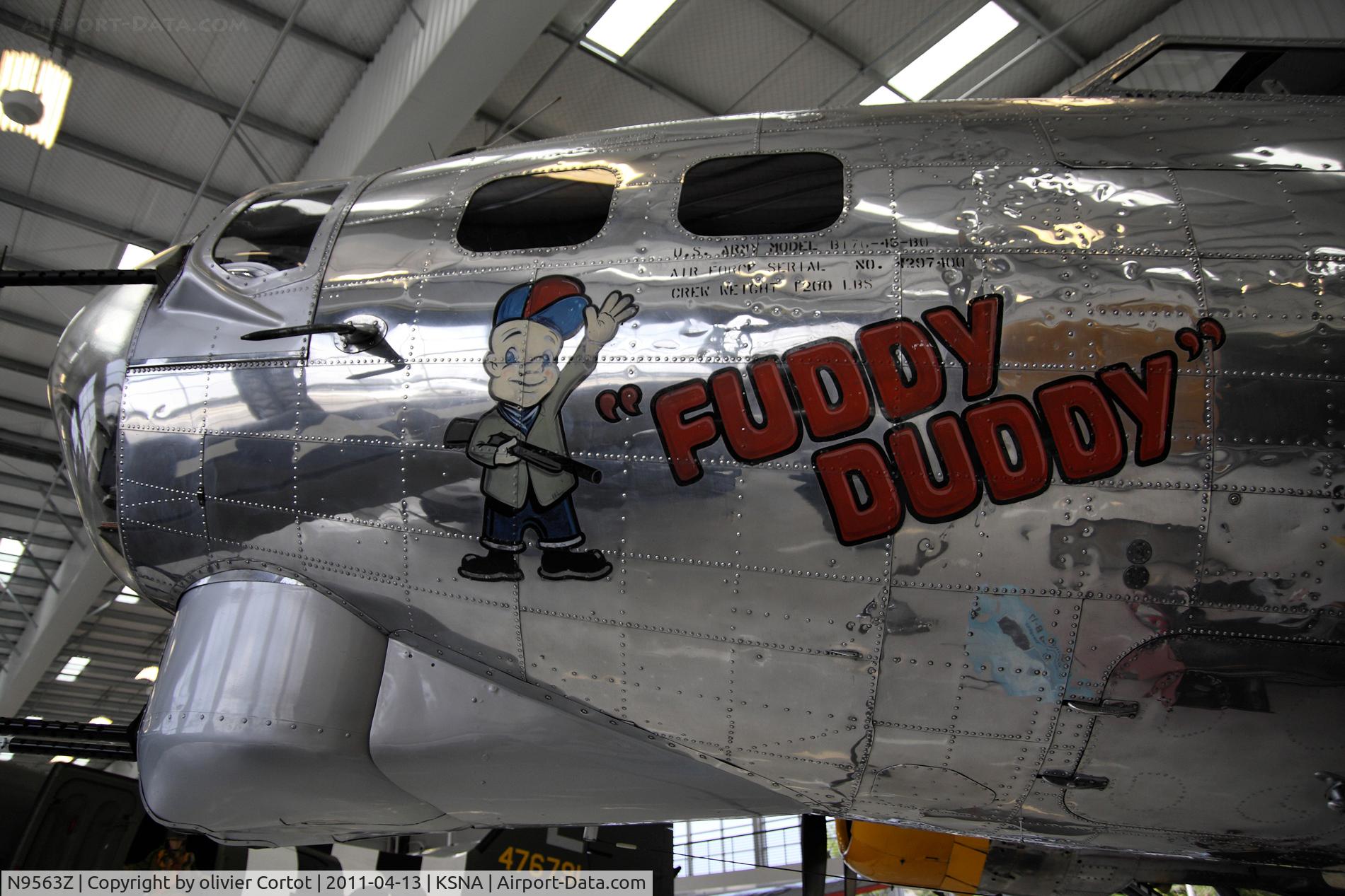 N9563Z, 1944 Boeing B-17G Flying Fortress C/N 32204, Lyons air museum