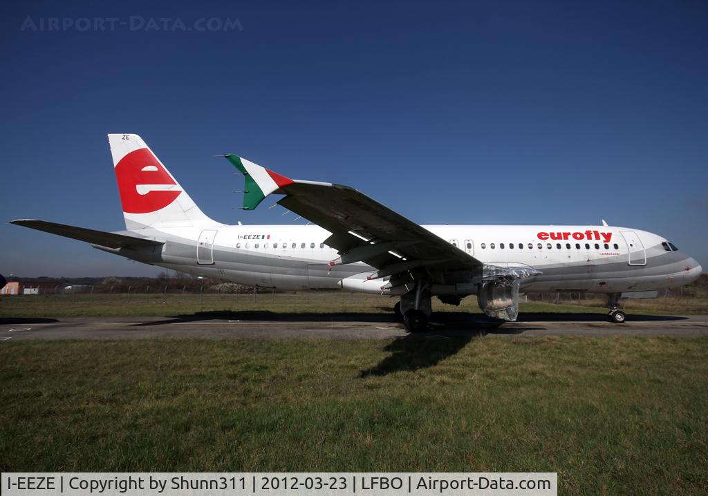 I-EEZE, 2003 Airbus A320-214 C/N 1937, On major overhaul at Latecoère Aeroservices...