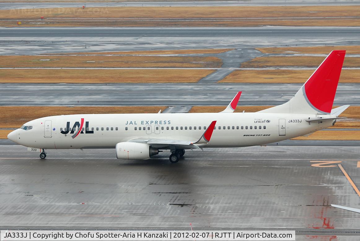 JA333J, 2010 Boeing 737-846 C/N 40348, NikonD40+TAMRON SP AF 70-200mm F/2.8 Di LD [IF]