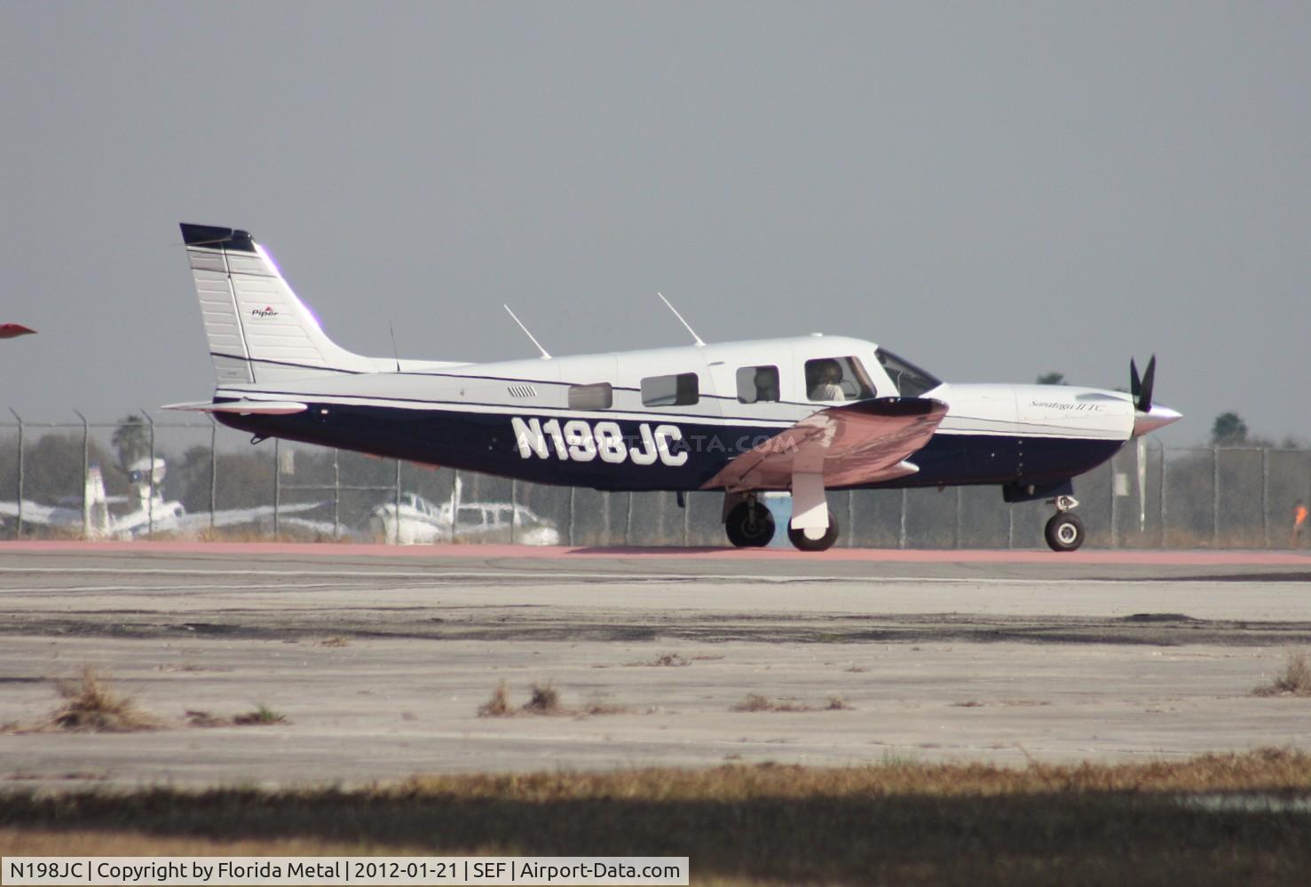 N198JC, 1998 Piper PA-32R-301T Turbo Saratoga C/N 3257028, Piper PA-32