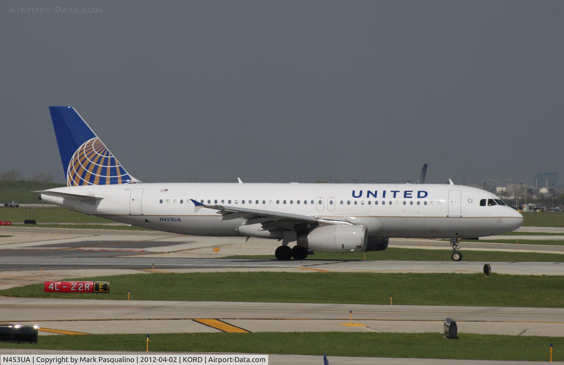 N453UA, 1999 Airbus A320-232 C/N 1001, Airbus A320