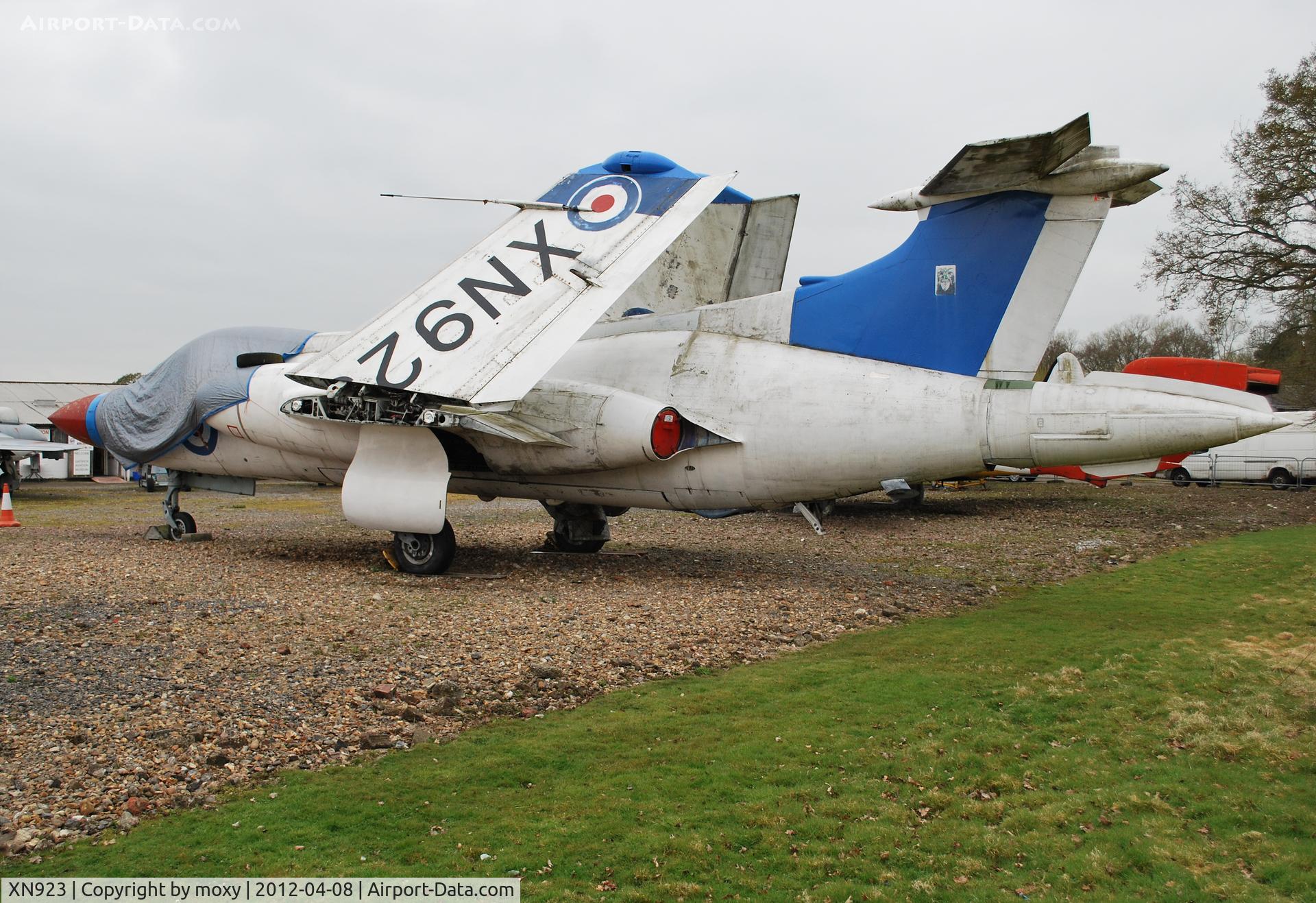 XN923, 1962 Blackburn Buccaneer S.1 C/N B3-03-61, Buccaneer S.1 at the Gatwick Aviation Museum