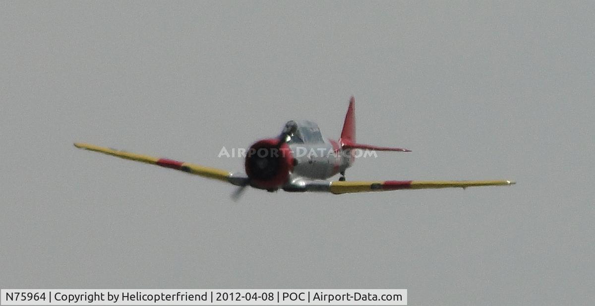 N75964, 1943 North American SNJ-4 Texan C/N 88-9830, Received permission to do a fly by, on 1/2 mile final