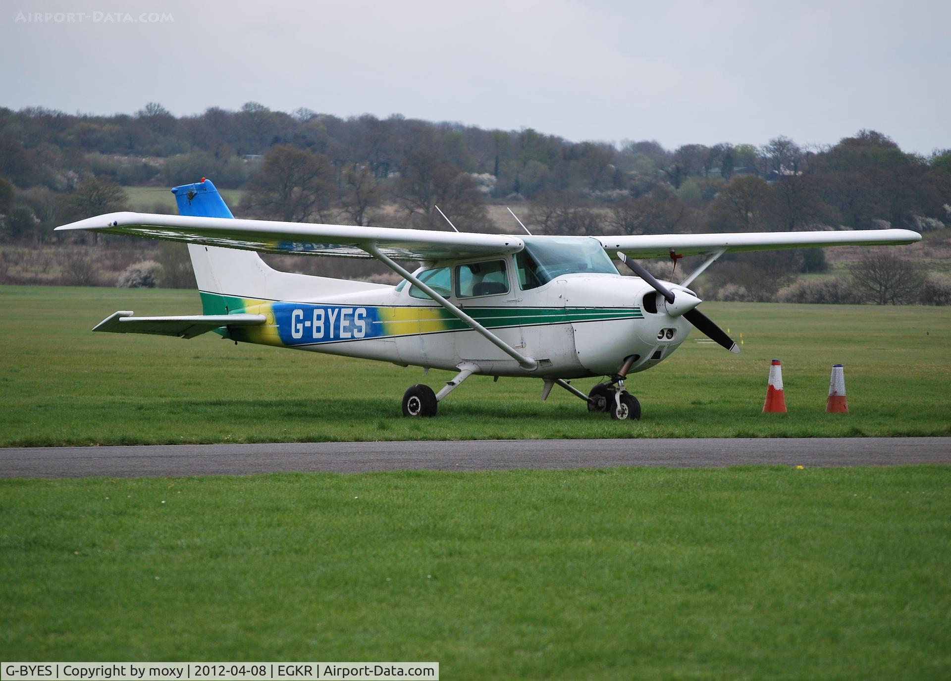 G-BYES, 1981 Cessna 172P C/N 172-74514, Cessna 172P at Redhill Ex PH-ILN