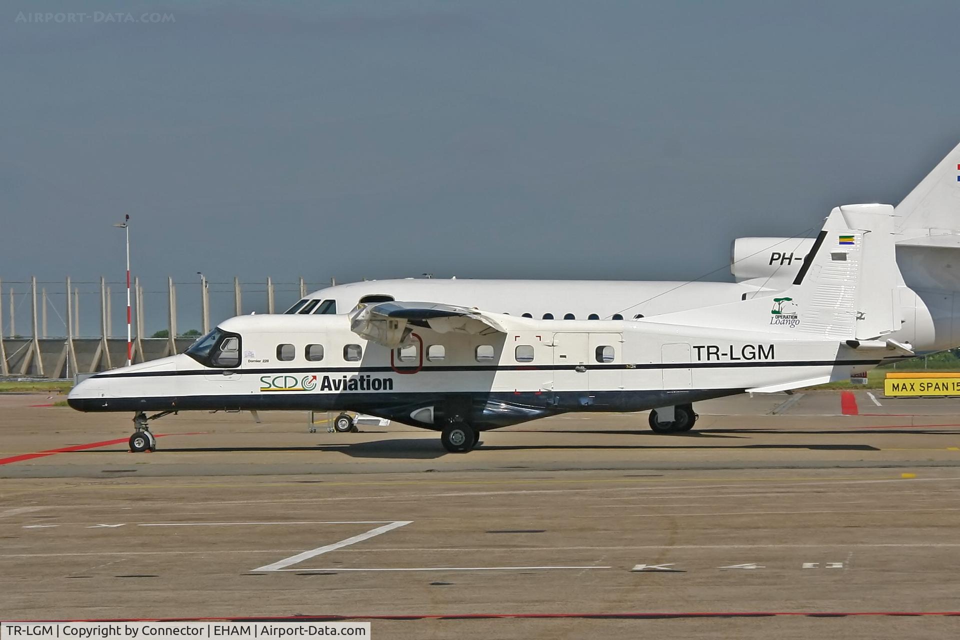 TR-LGM, 1989 Dornier 228-212 C/N 8155, No description.