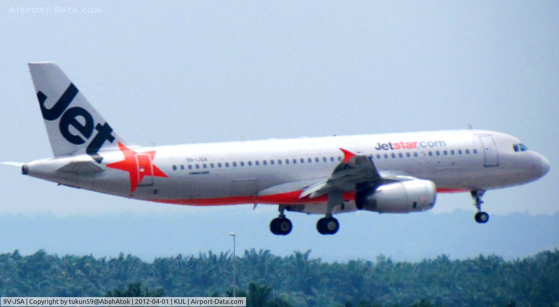 9V-JSA, 2004 Airbus A320-232 C/N 2316, Jetstar Airways