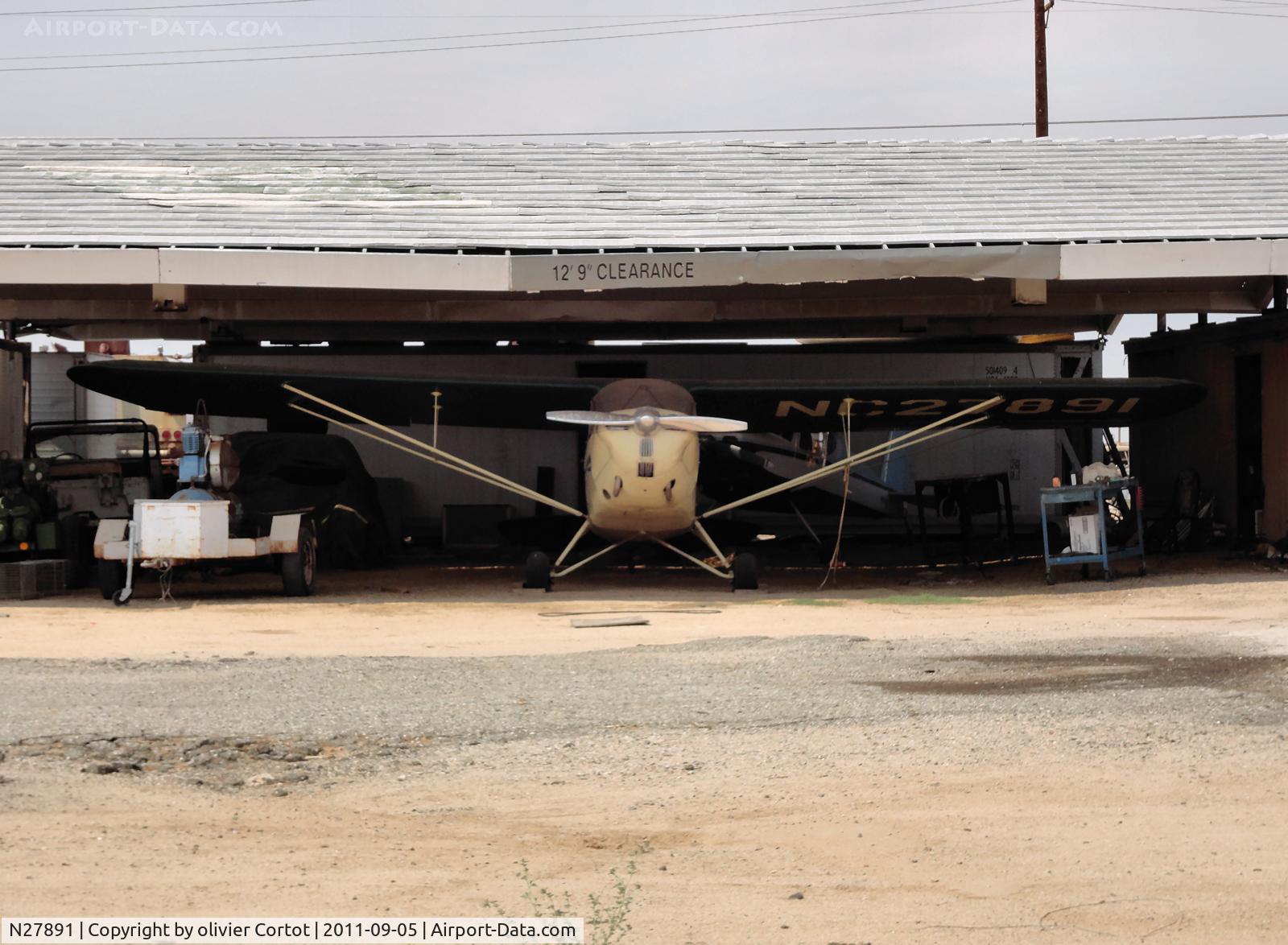N27891, 1940 Piper J4F C/N 4-1113, Kramer junction, California