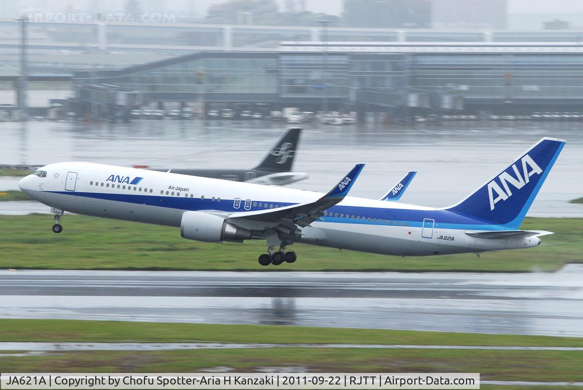JA621A, 2011 Boeing 767-381/ER C/N 40566, NikonD200+TAMRON AF 200-500mm F/5-6.3 LD IF