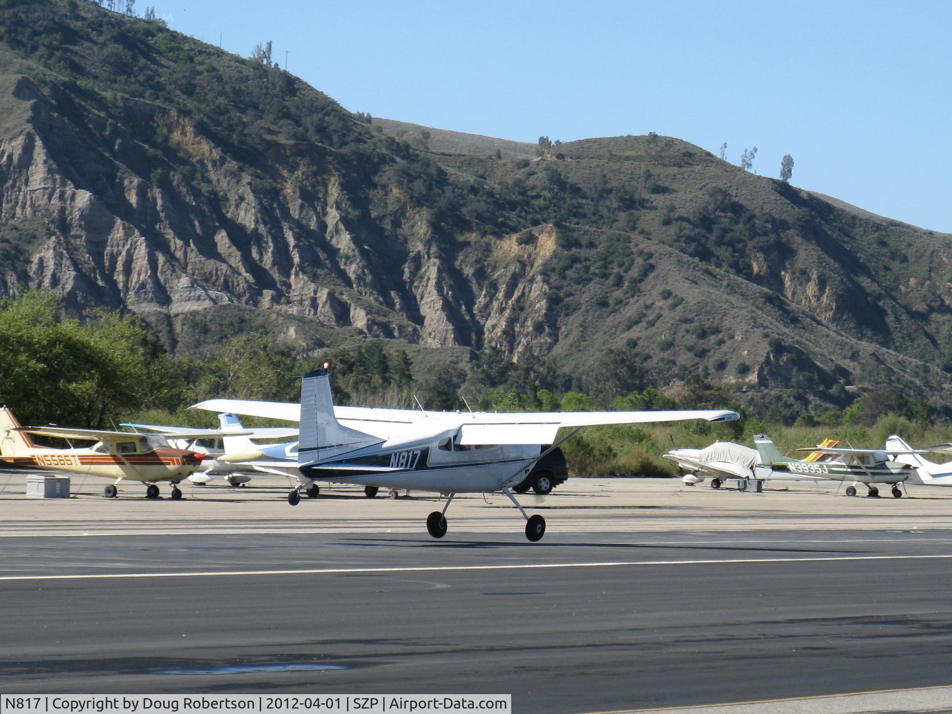 N817, 1977 Cessna 180K Skywagon C/N 18052844, 1977 Cessna 180K SKYWAGON, Continental O-470 230 Hp, near touch down Rwy 22