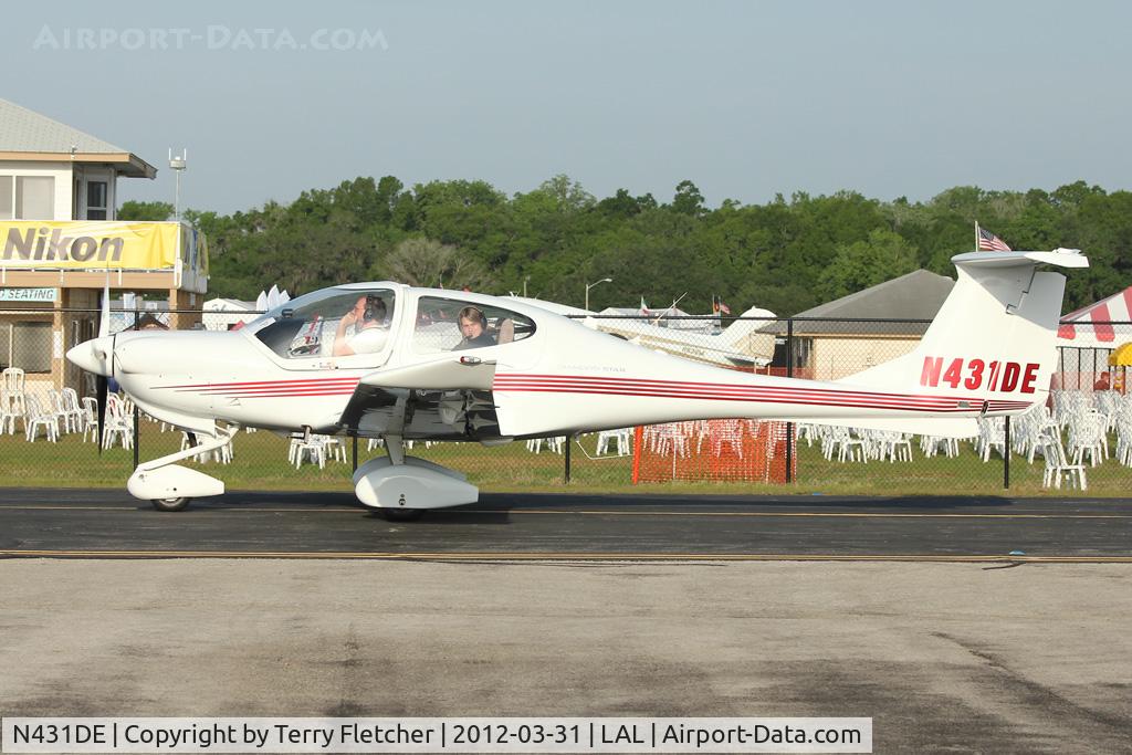 N431DE, 2002 Diamond DA-40 Diamond Star C/N 40.232, 2002 Diamond DA 40, c/n: 40.232 at 2012 Sun N Fun