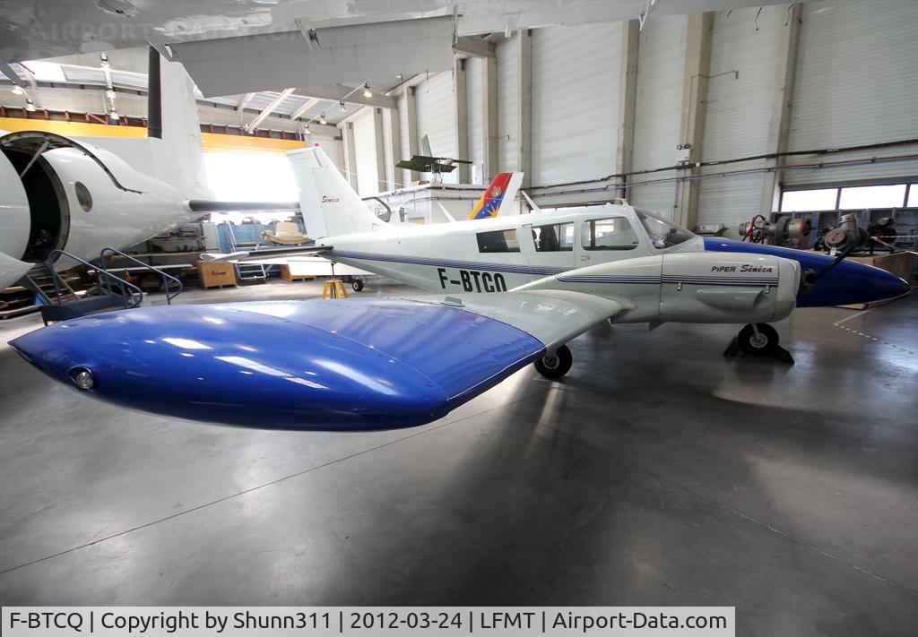 F-BTCQ, Piper PA-34-200 C/N 34-7250019, Used as instructional airframe by ESMA School...