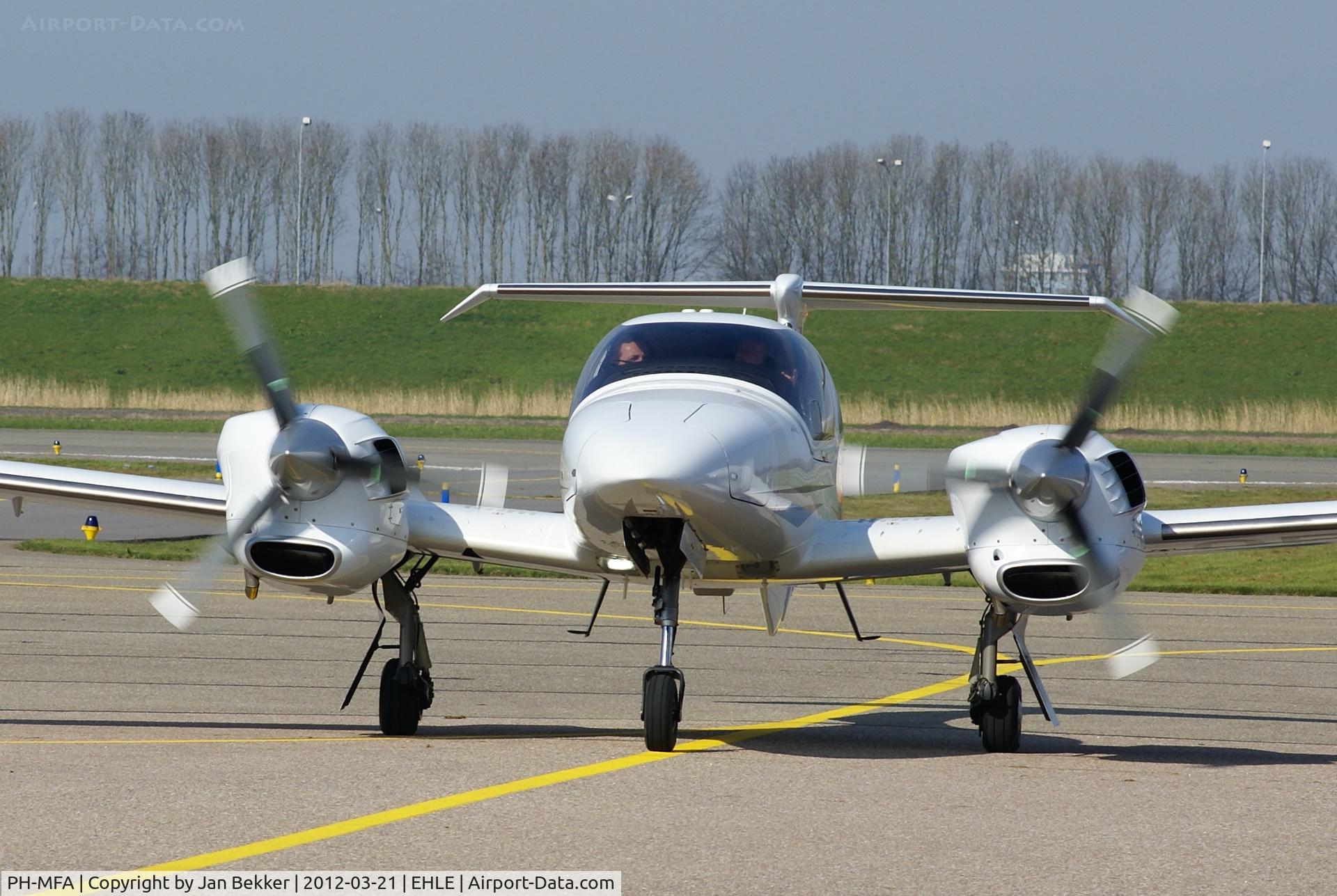 PH-MFA, Diamond DA-42NG Twin Star C/N 42.N009, Airport Lelystad