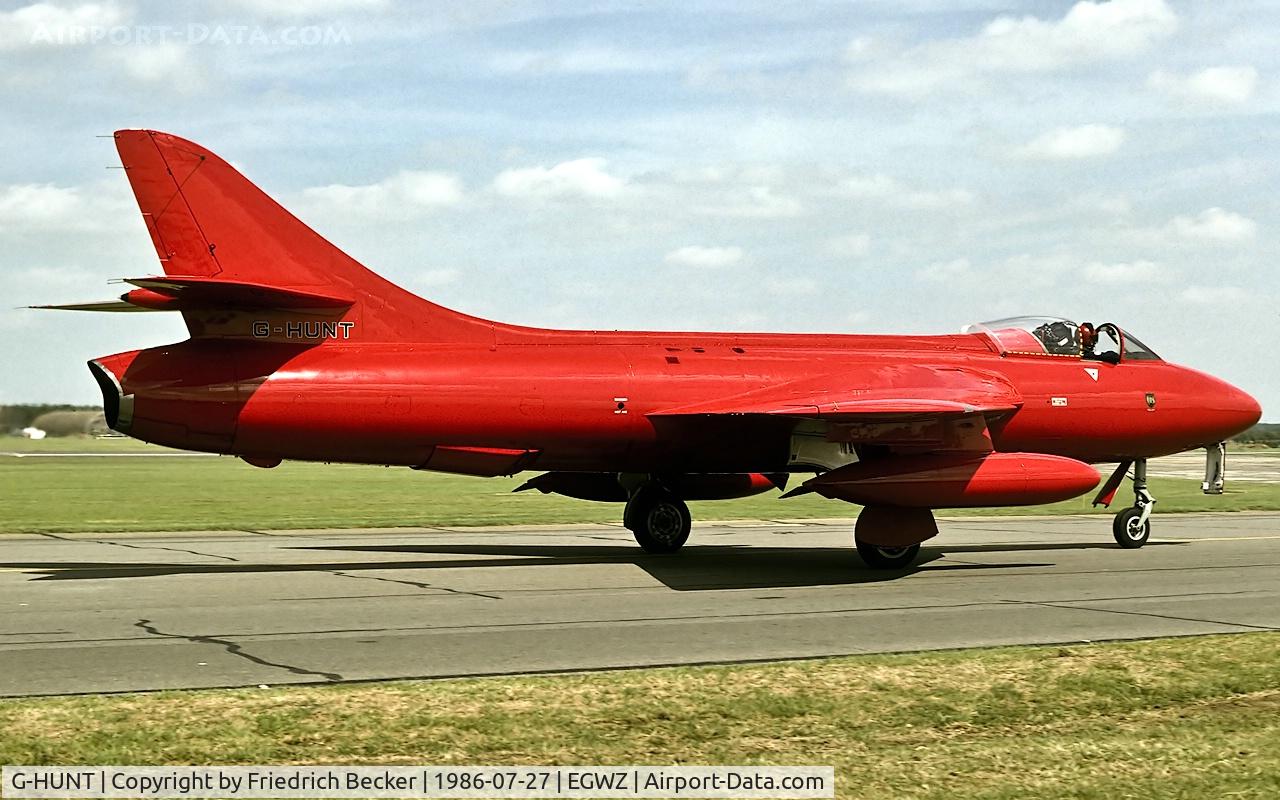 G-HUNT, 1956 Hawker Hunter F.51 C/N 41H-680277, taxying to the flightline
