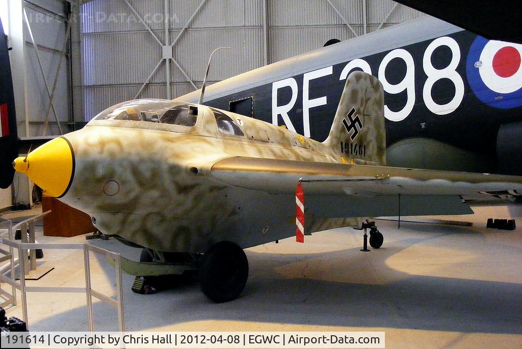 191614, 1945 Messerschmitt Me-163B-1a Komet C/N 191614, in a new colour scheme from my last visit