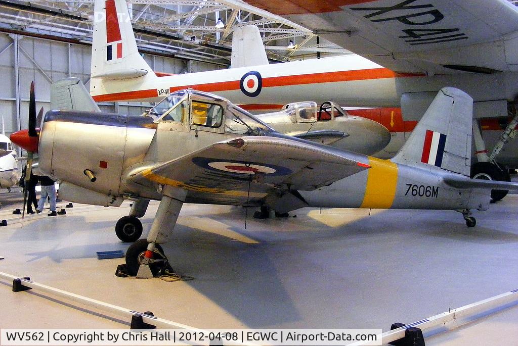 WV562, Percival P-56 Provost T.1 C/N PAC/56/108, at the RAF Museum, Cosford