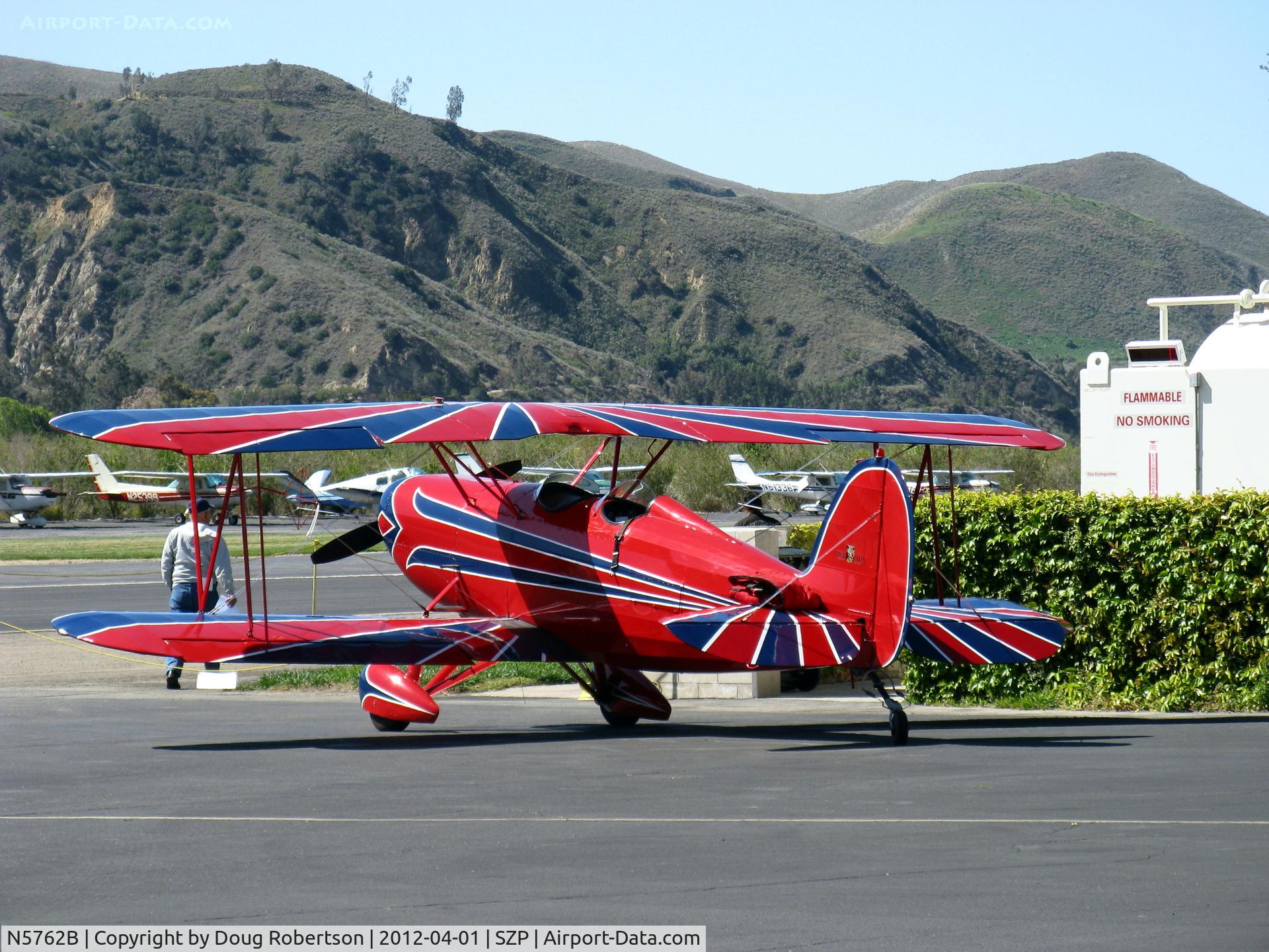 N5762B, 1980 Great Lakes 2T-1A-2 Sport Trainer C/N 0833, 1980 Great Lakes 2T-1A-2 SPORT TRAINER, Lycoming AEIO-360-B1FG 180 Hp, fully inverted systems, aerobatic. refueling