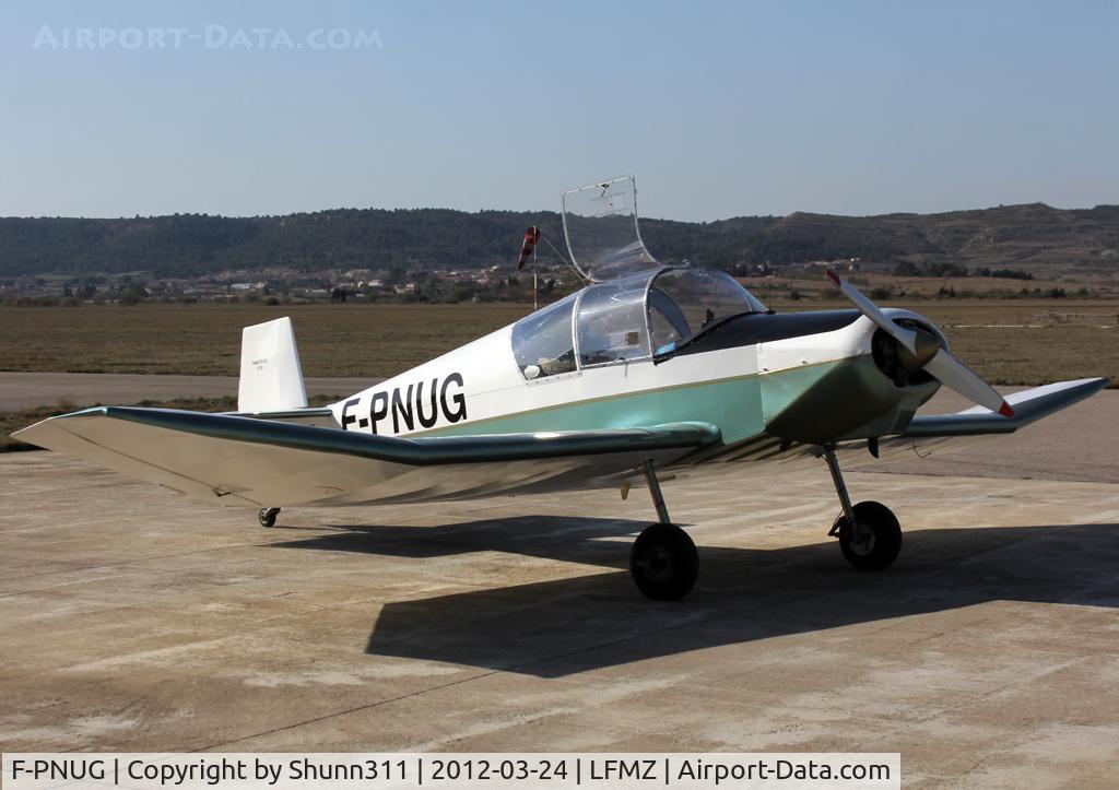 F-PNUG, Jodel D-112 C/N 1155, Outside his hangar...