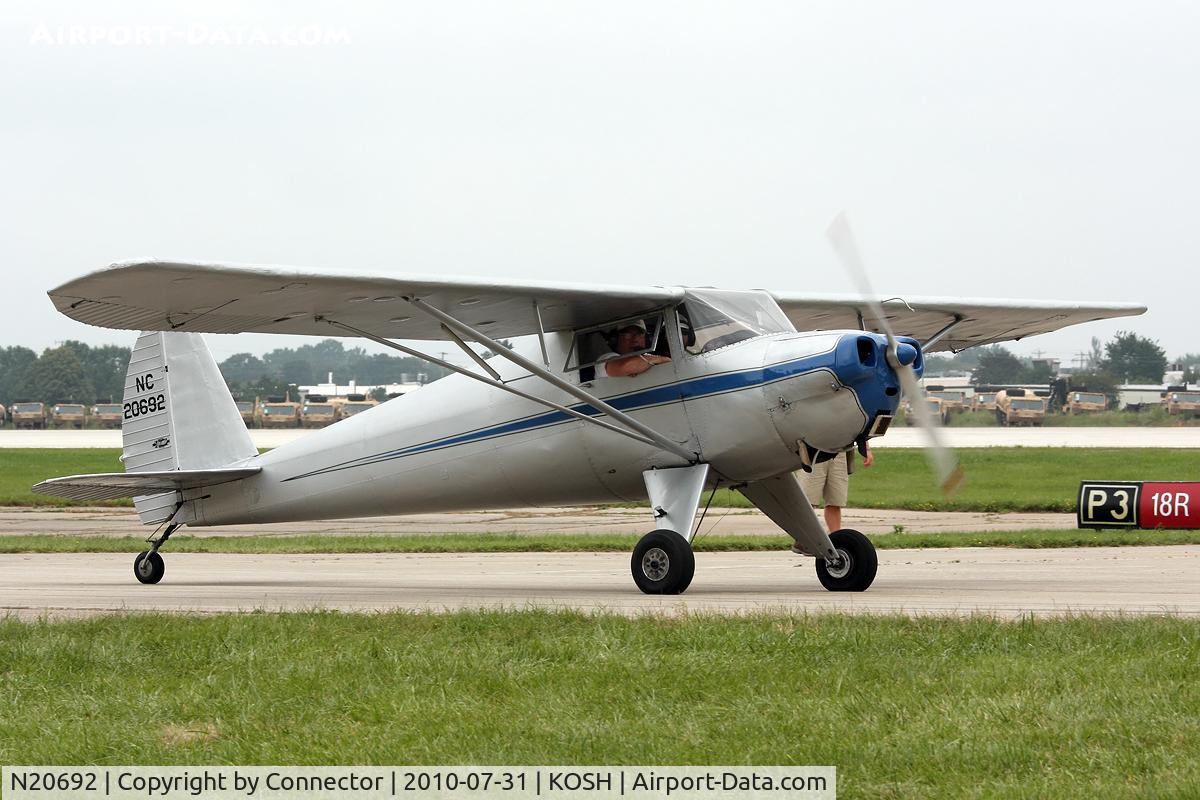 N20692, 1938 Luscombe 8A C/N 846, EAA Airventure 2010.