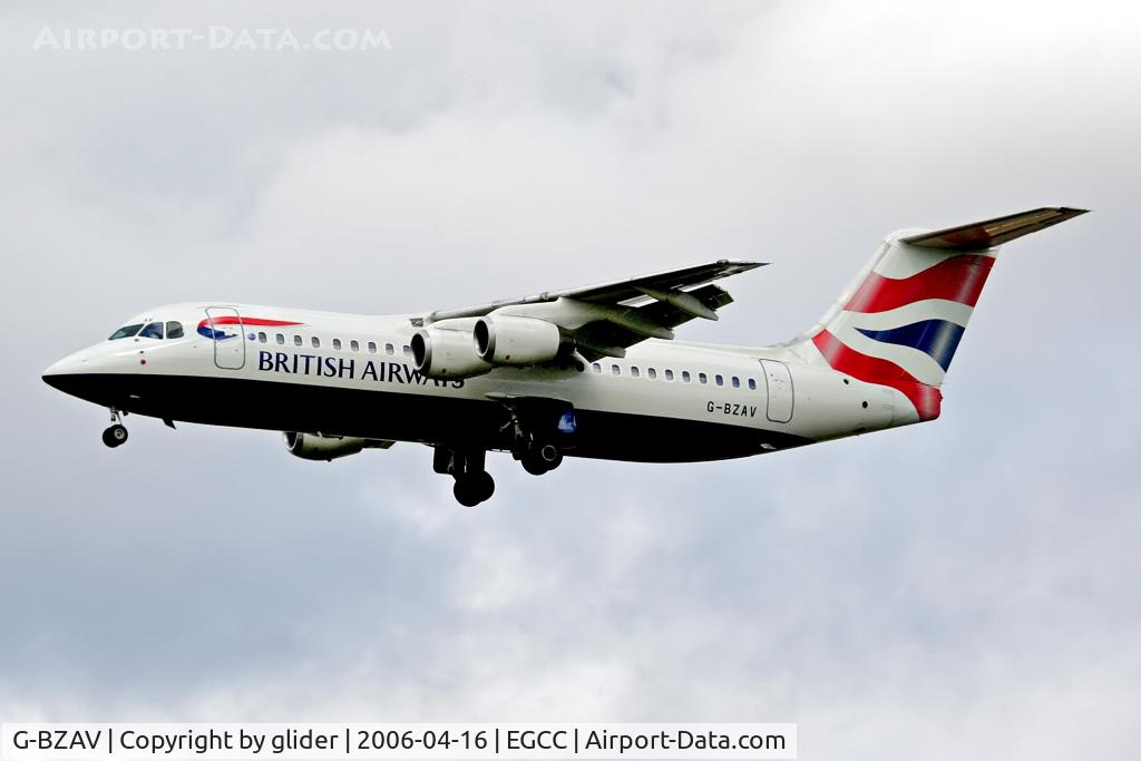 G-BZAV, 1998 British Aerospace Avro 146-RJ100 C/N E3331, Finals Rwy 24R