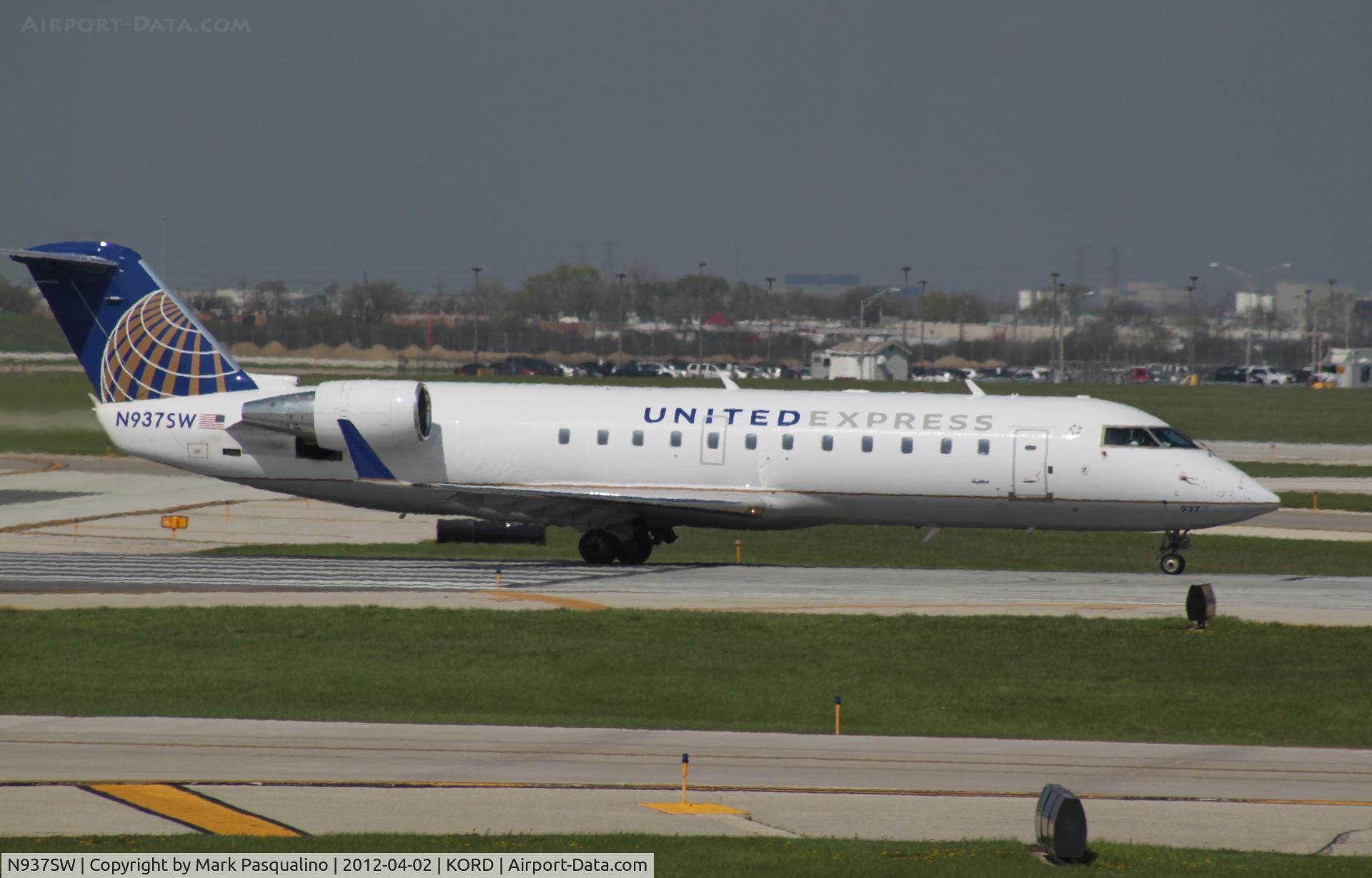 N937SW, 2003 Bombardier CRJ-200LR (CL-600-2B19) C/N 7735, CL-600-2B19