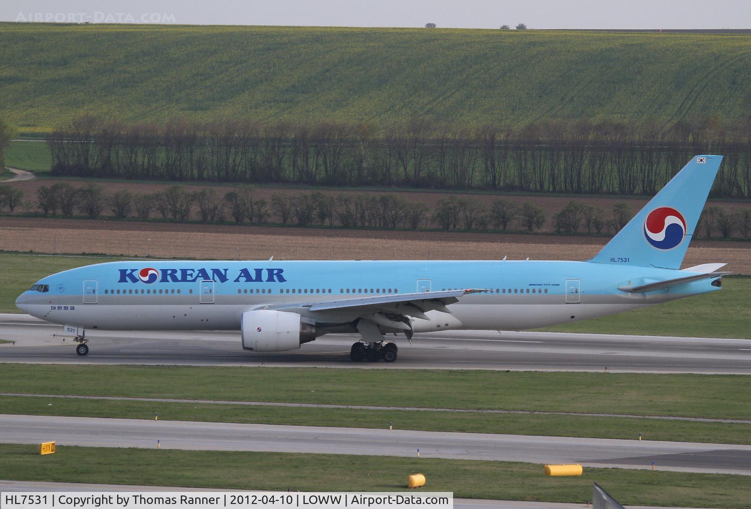 HL7531, 1997 Boeing 777-2B5/ER C/N 27946, Korean Air Boeing 777