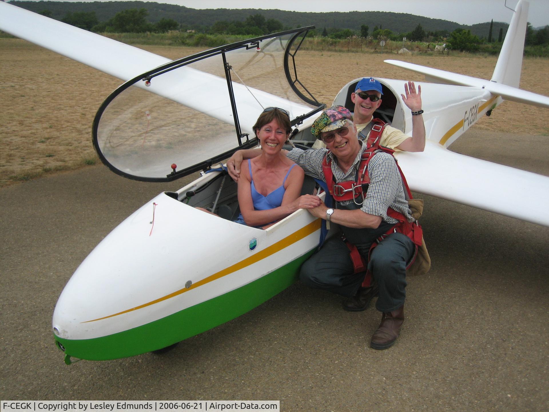 F-CEGK, Schleicher ASK-13 C/N 13411, Holiday in Tourettes
