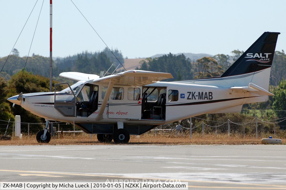 ZK-MAB, 2008 Gippsland GA-8 Airvan C/N GA8-08-139, At Kerikeri (Bay of Islands)