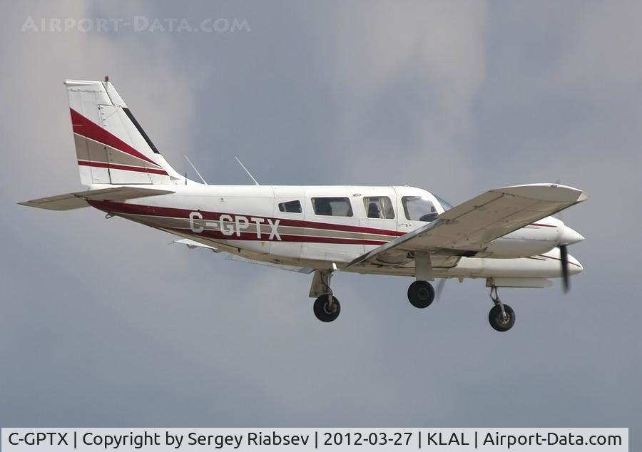 C-GPTX, 1977 Piper PA-34-200T Seneca II C/N 34-7770304, Sun-n-fun 2012