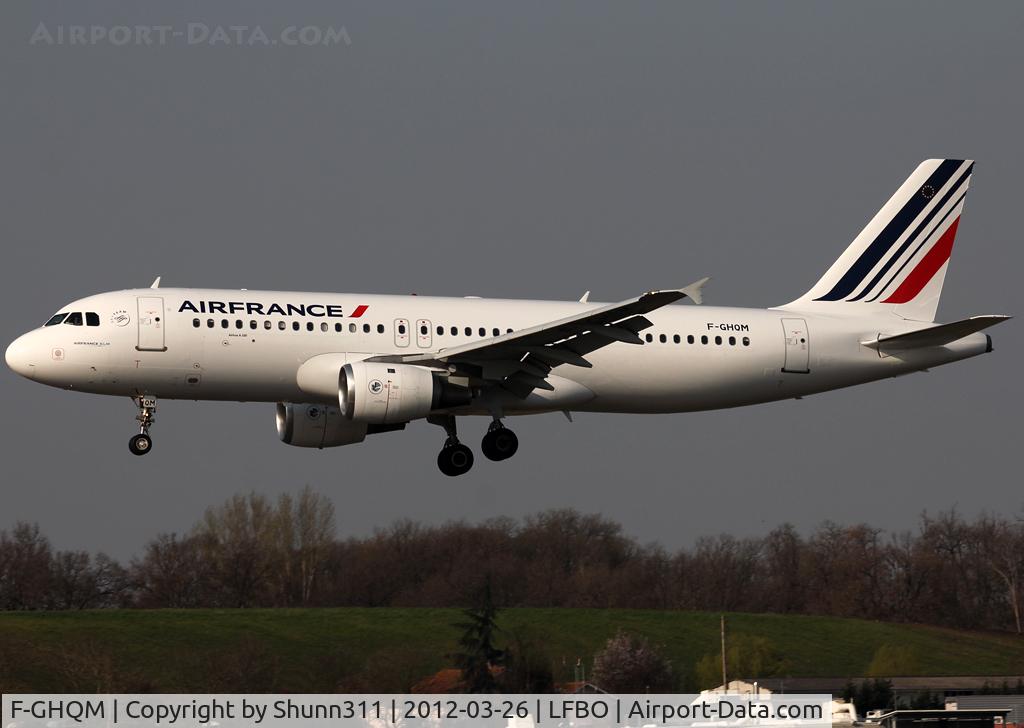 F-GHQM, 1991 Airbus A320-211 C/N 237, Landing rwy 14R in new c/s