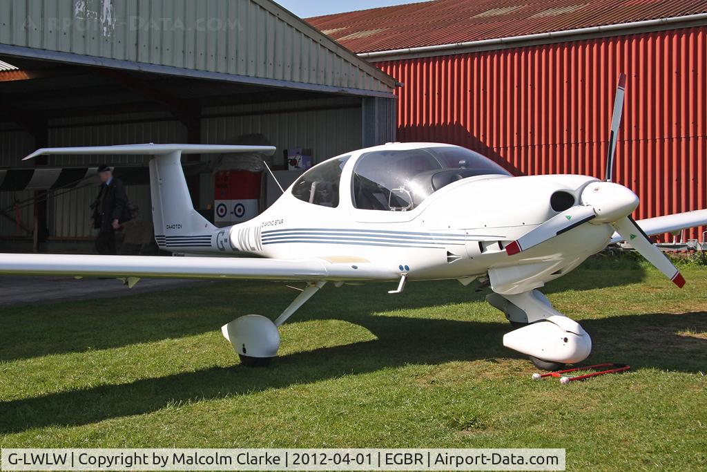 G-LWLW, 2003 Diamond DA-40D Diamond Star C/N D4.052, Diamond Aircraft DA-40D, Breighton Airfield's 2012 April Fools Fly-In.