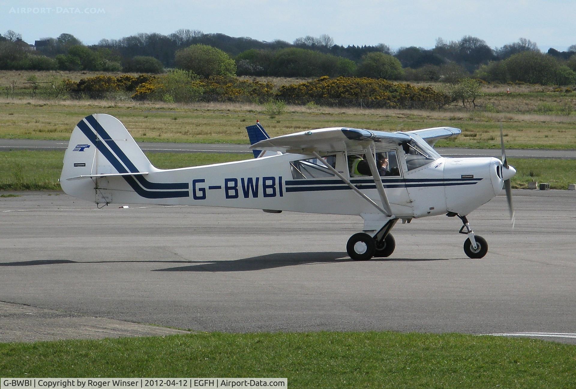 G-BWBI, 1991 Taylorcraft F22A C/N 2207, Resident F-22A (not a Raptor). The only example on the UK register. Previously registered N22UK.