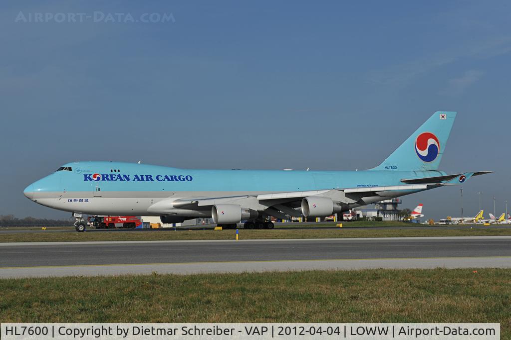 HL7600, 2004 Boeing 747-4B5F/SCD C/N 33945, Korean Air Boeing 747-400