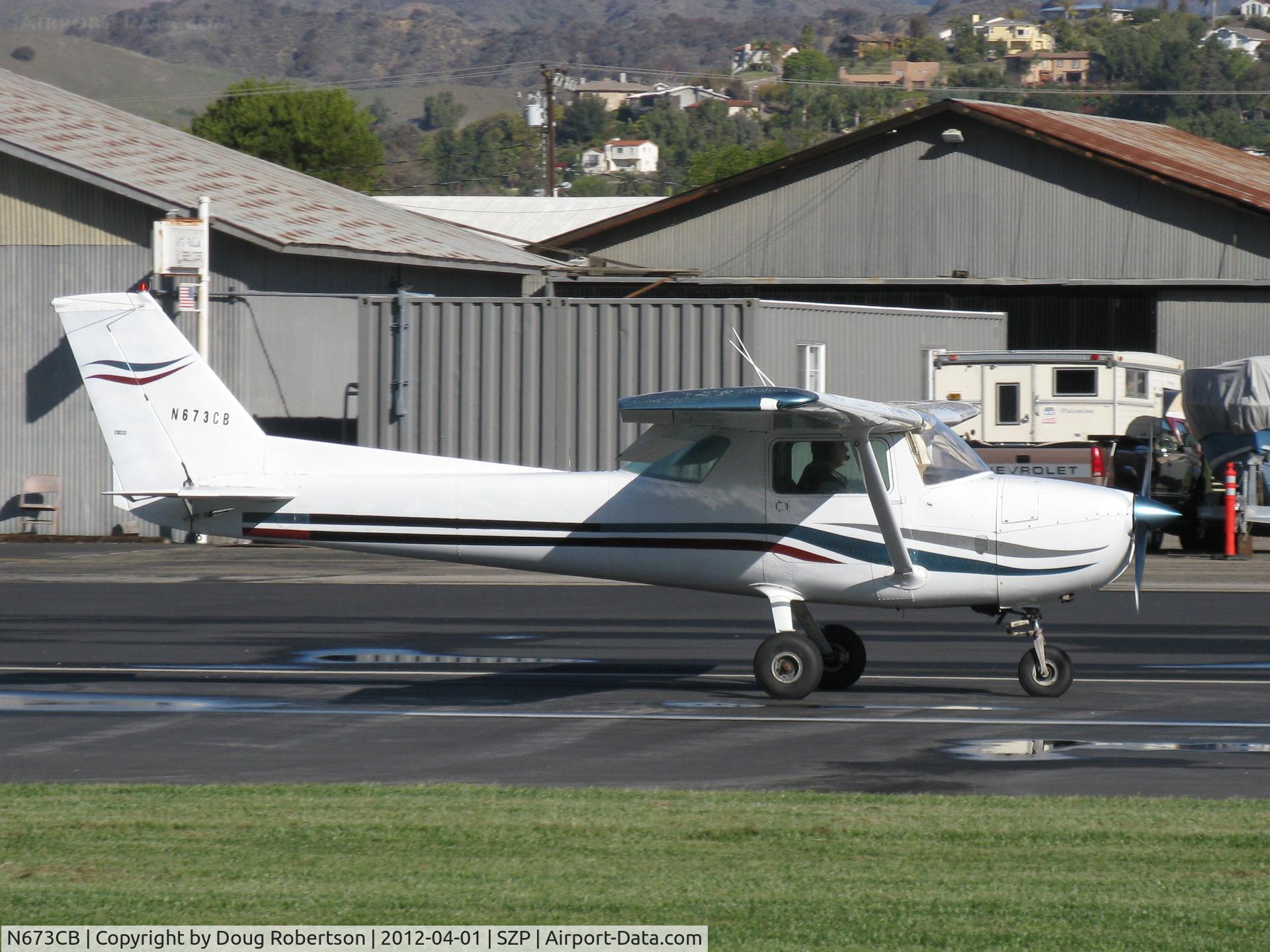 N673CB, 1970 Cessna 150L C/N 15072129, 1970 Cessna 150L, Continental O-200 100 Hp, landing roll Rwy 04