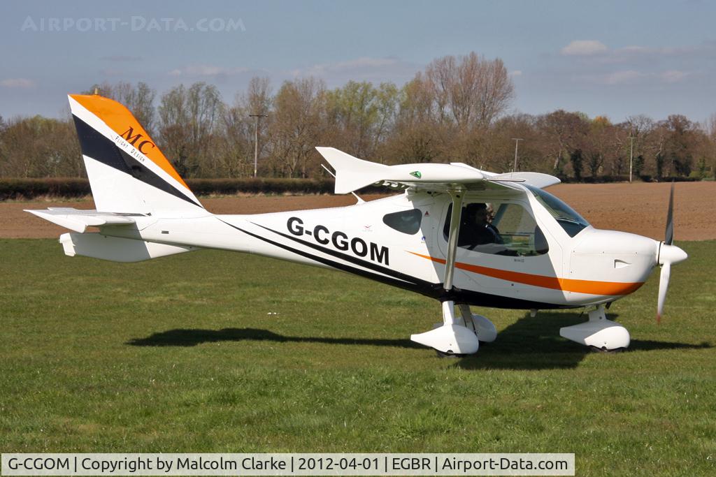 G-CGOM, 2010 Flight Design MC C/N A-10-04-31, Flight Design MC, Breighton Airfield's 2012 April Fools Fly-In.