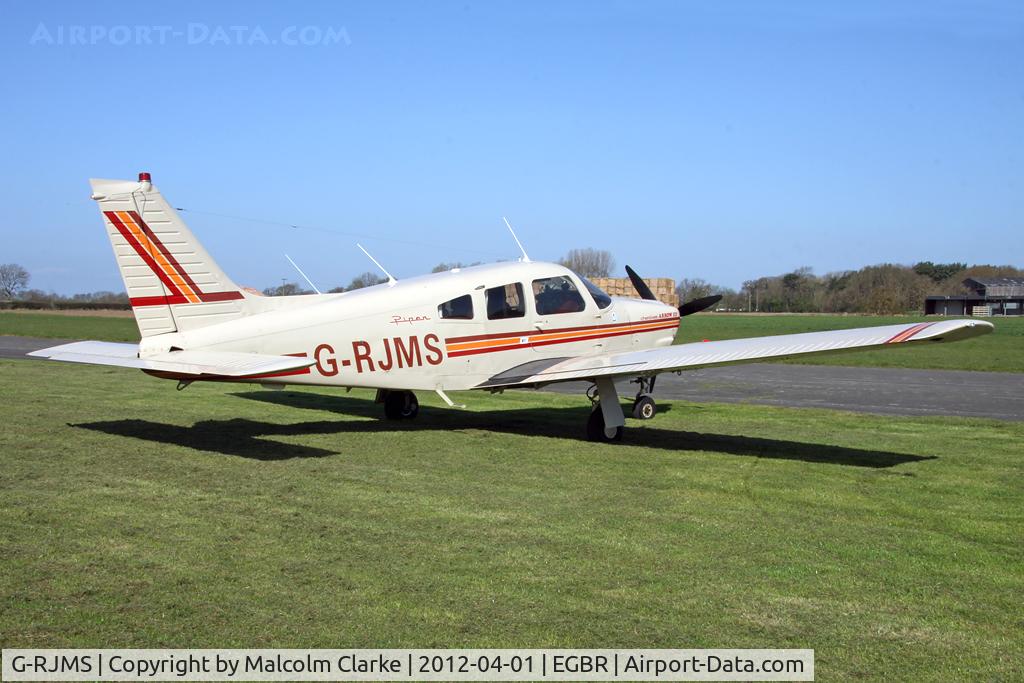 G-RJMS, 1978 Piper PA-28R-201 Cherokee Arrow III C/N 28R-7837059, Piper PA-28R-201, Breighton Airfield's 2012 April Fools Fly-In.