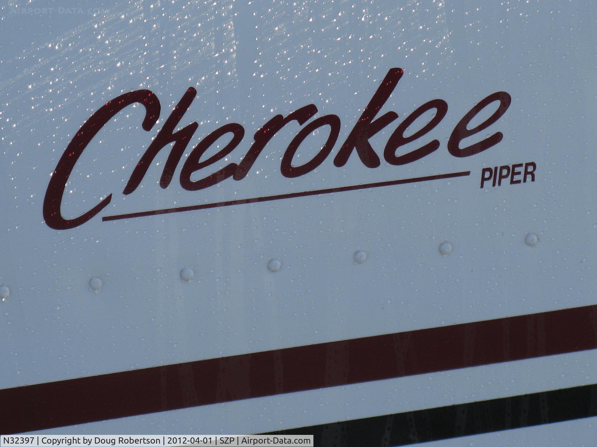 N32397, 1974 Piper PA-28-140 Cherokee C/N 28-7525062, 1974 Piper PA-28-140 CHEROKEE, Lycoming O-320-E2A 150 Hp, logo with early morning dewdrops