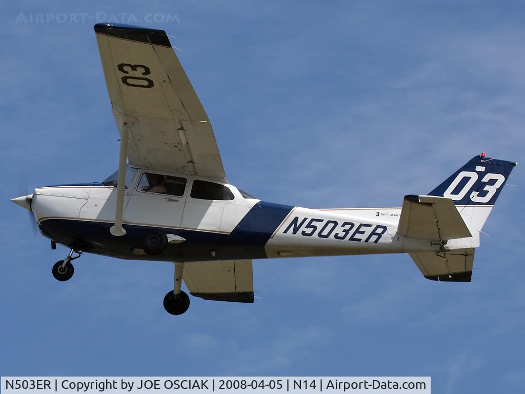 N503ER, 1998 Cessna 172S C/N 172S8003, Leaving the Flying W