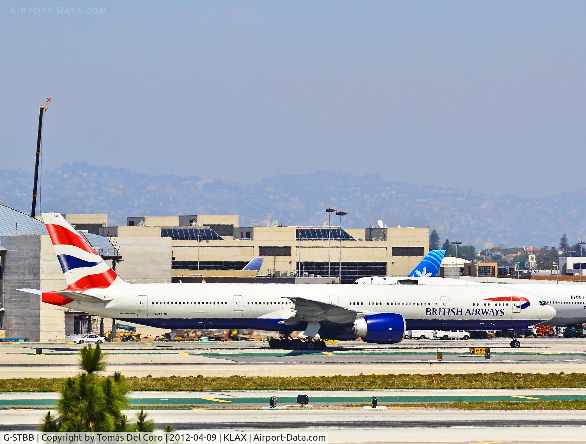 G-STBB, 2010 Boeing 777-36N/ER C/N 38286, G-STBB British Airways Boeing 777-36N/ER (cn 38286/887)

Los Angeles International Airport (IATA: LAX, ICAO: KLAX, FAA LID: LAX)
TDelCoro
April 9, 2012