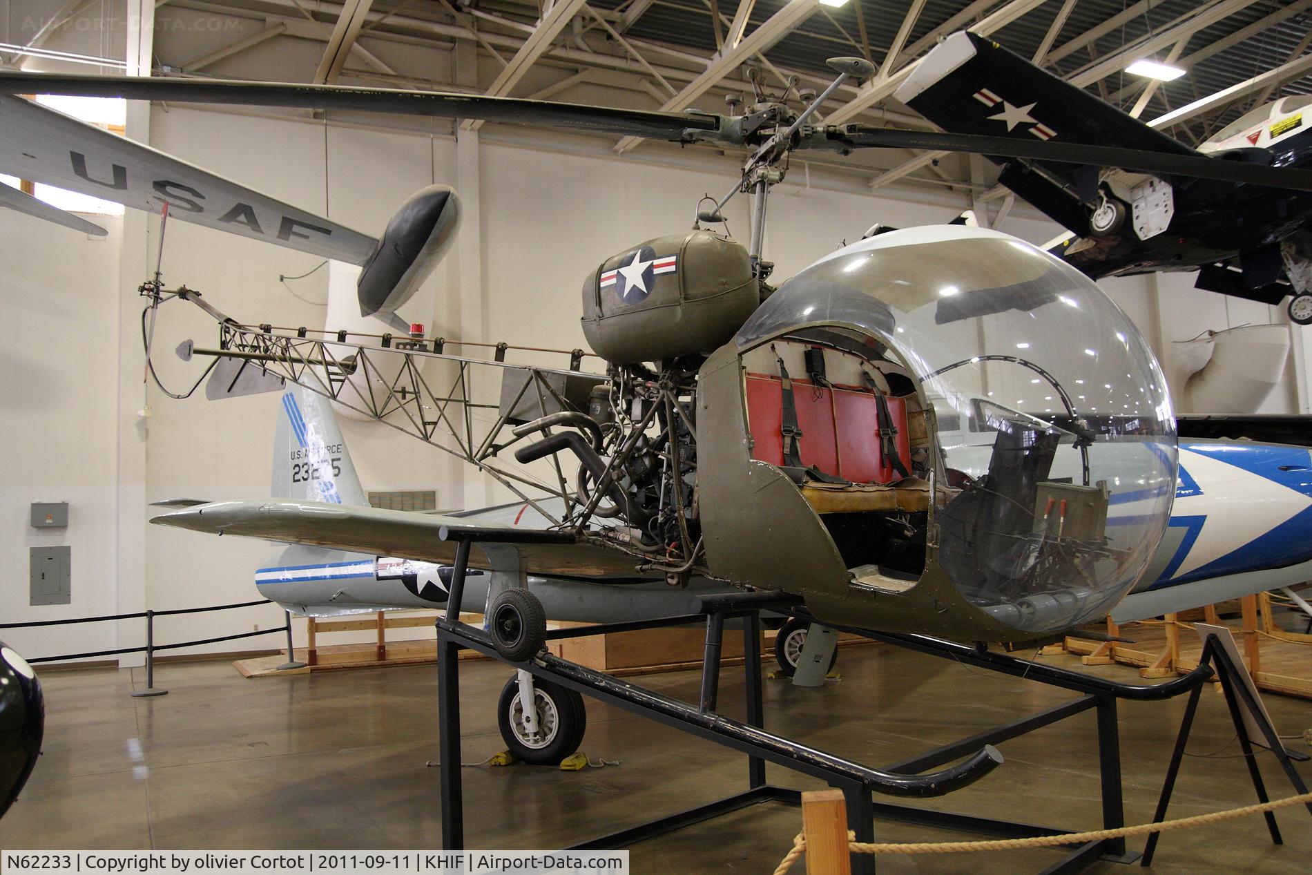 N62233, 1967 Bell TH-13T Sioux C/N 3760 (67-17053), Hill AFB museum