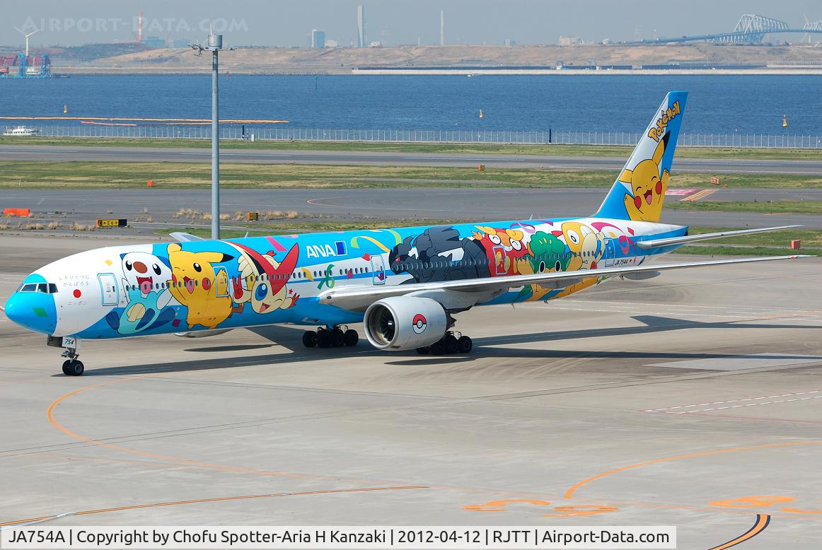JA754A, 1998 Boeing 777-381 C/N 27939, NikonD40+TAMRON SP AF 70-200mm F/2.8 Di LD [IF]