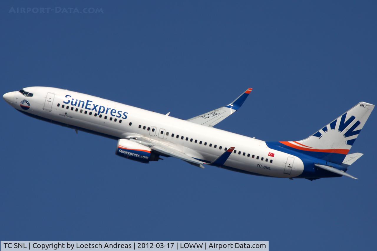 TC-SNL, 2005 Boeing 737-86N C/N 34251, SunExpress