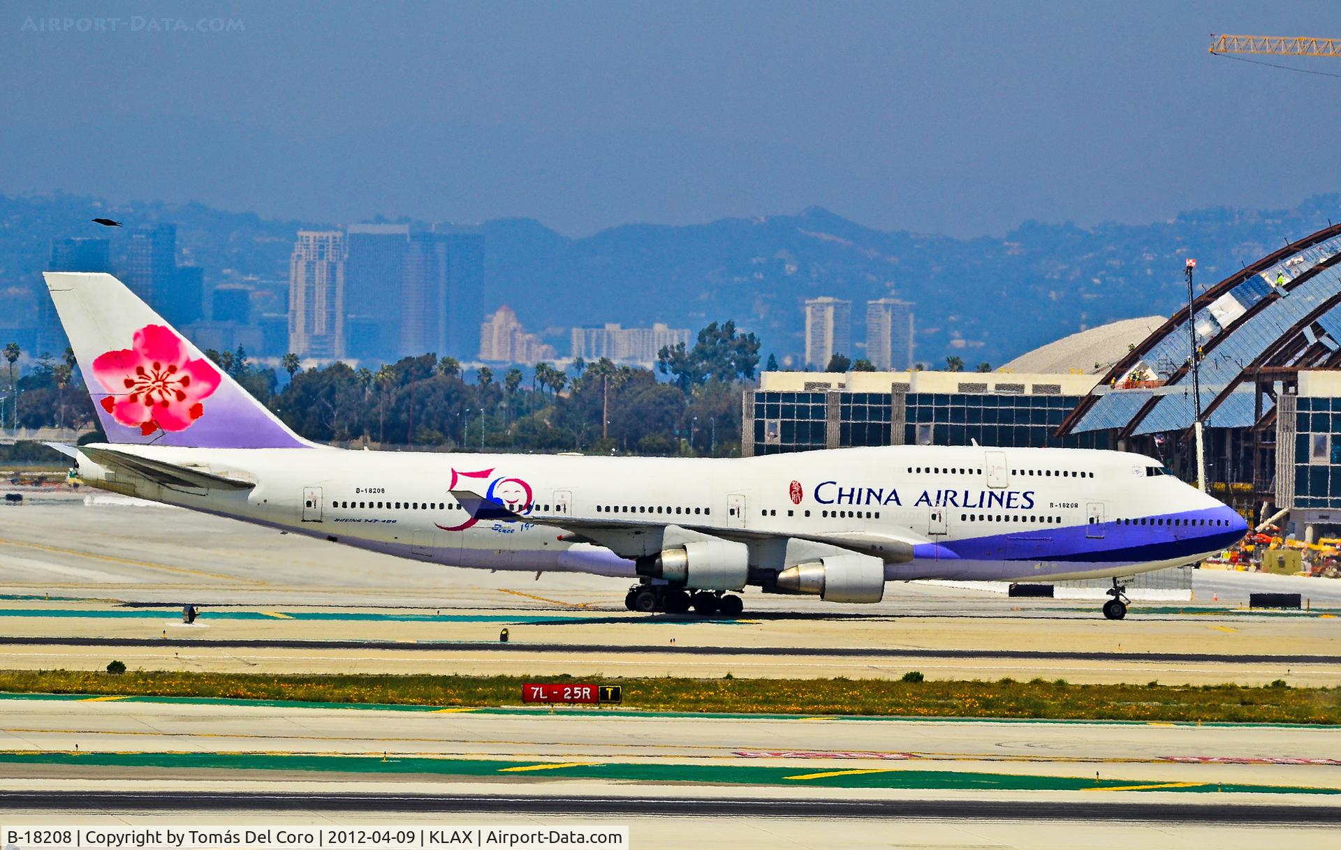 B-18208, 1998 Boeing 747-409 C/N 29031, B-18208 China Airlines Boeing 747-409 (cn 29031/1186)

Los Angeles International Airport (IATA: LAX, ICAO: KLAX, FAA LID: LAX)
TDelCoro
April 9, 2012