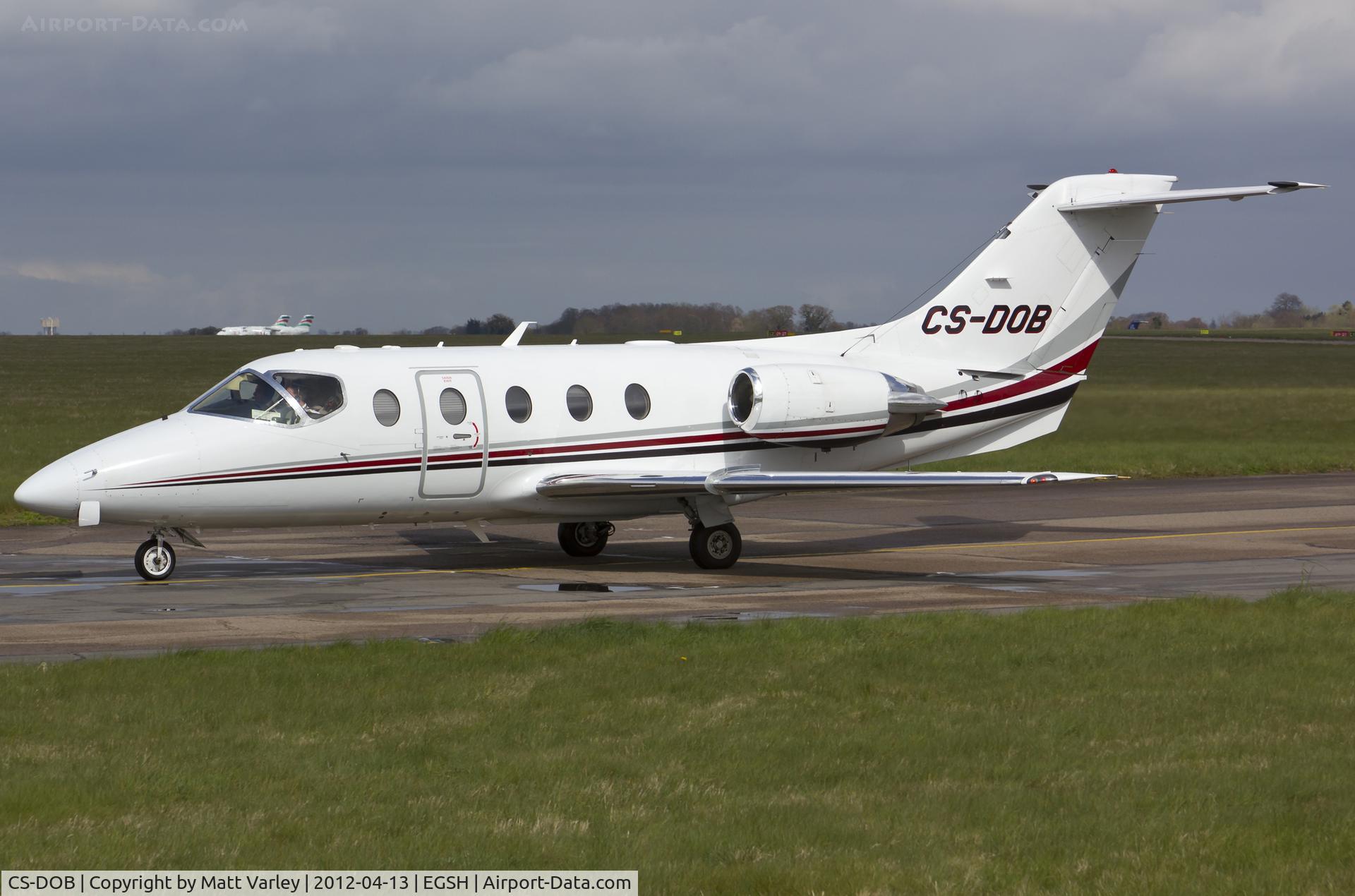 CS-DOB, 2008 Hawker Beechcraft 400A Beechjet Beechjet C/N RK-561, Arriving at SaxonAir.